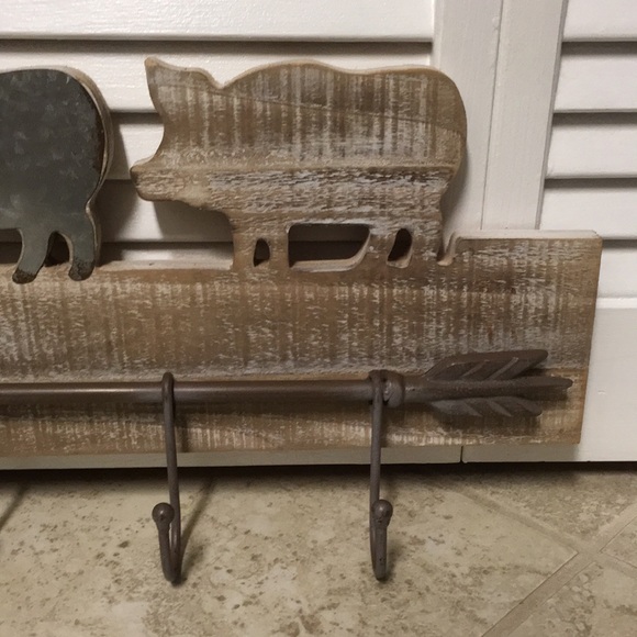 Rustic, Pig & Arrow, Coat Hanger - Picture 6 of 9